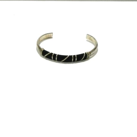 Vintage Estate Sterling Silver Cuff with Wrap Design Bracelet - Picture 8 of 9